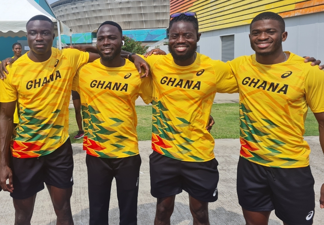  Ghana beats Nigeria in men relay again, silver for women